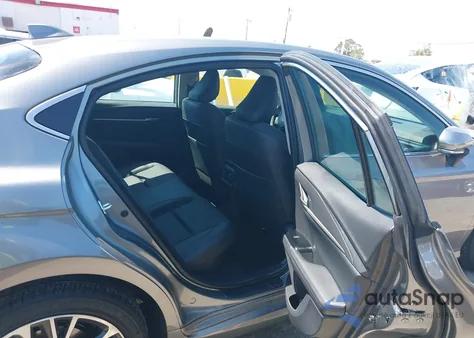 2025 Toyota Camry Xle from USA, damaged, VIN 4T1DBADK5SU534244